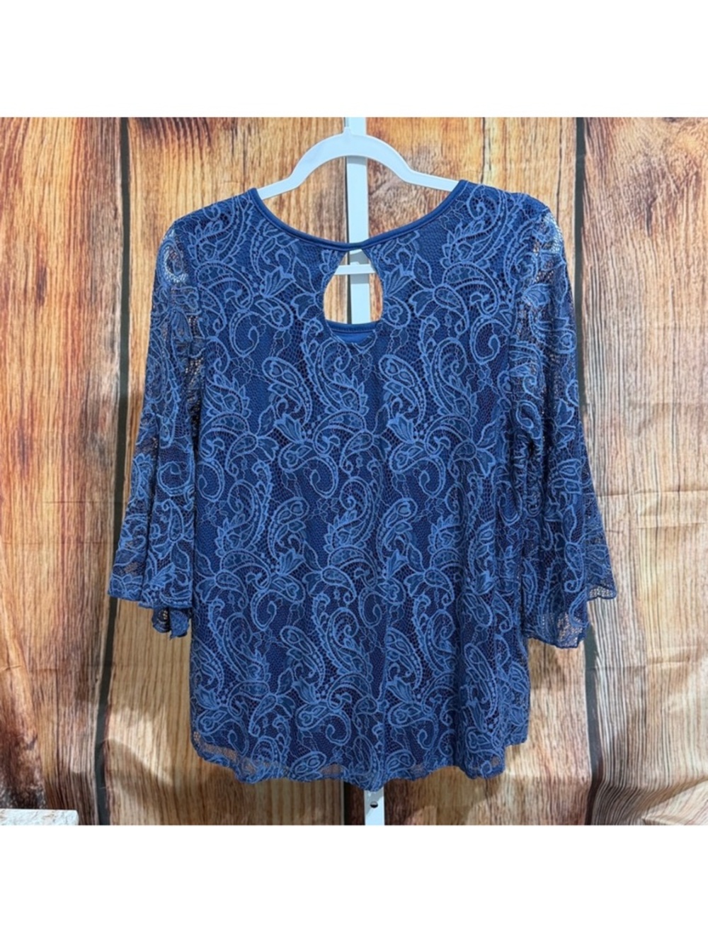 Star Vixen Navy Lace Paisley Keyhole Bell Sleeve Top - Picture 4 of 5